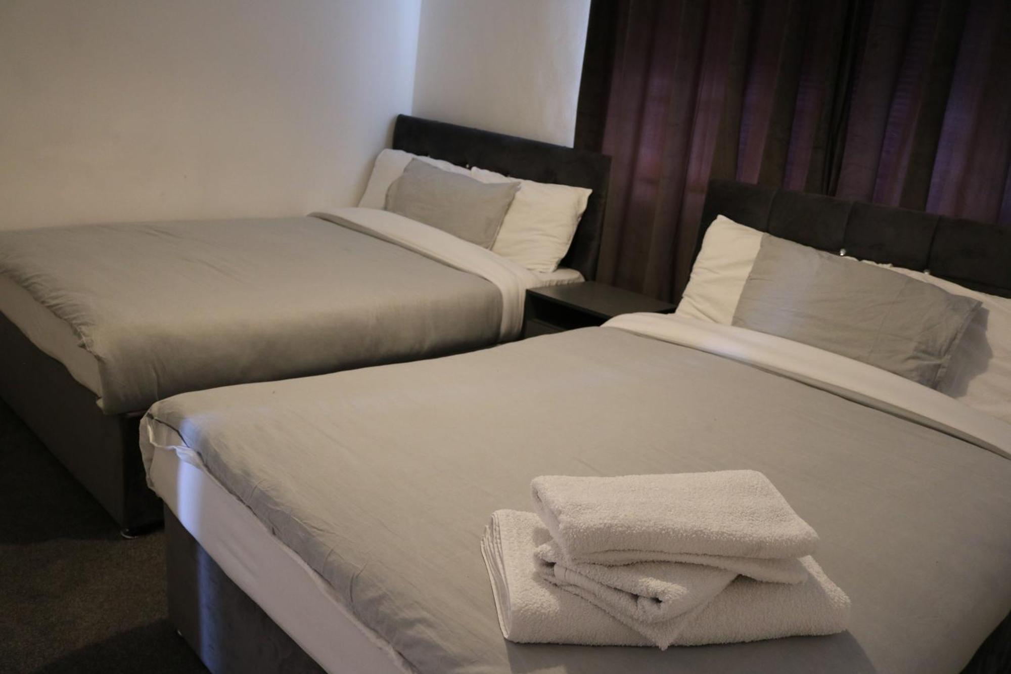 Cosy 2 Bed With Parking Near Piccadilly, Etihad Stadium And Coop Live Sleeps Up To 5 Βίλα Μάντσεστερ Εξωτερικό φωτογραφία